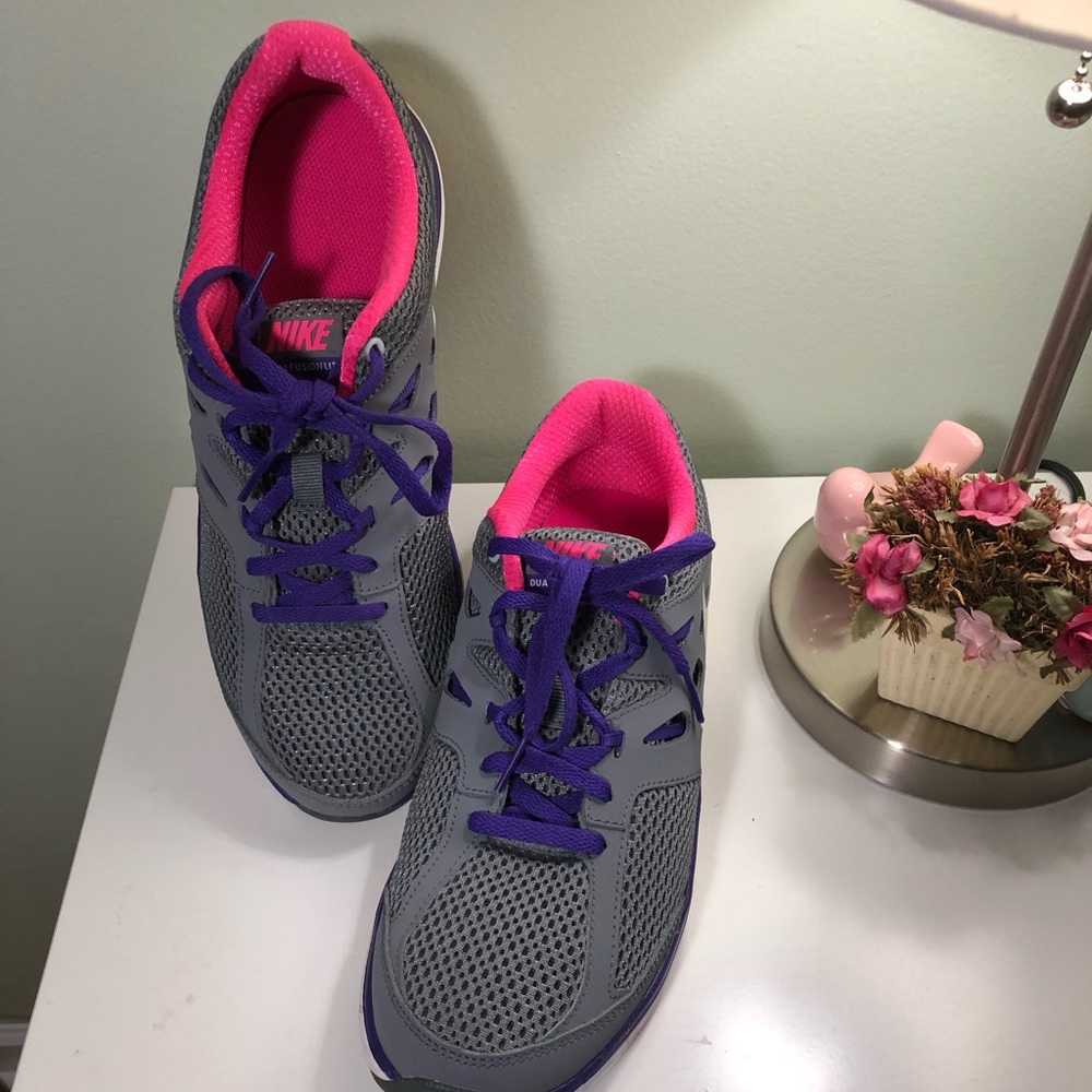 Nike Women’s/ Youth Girls Running Shoes